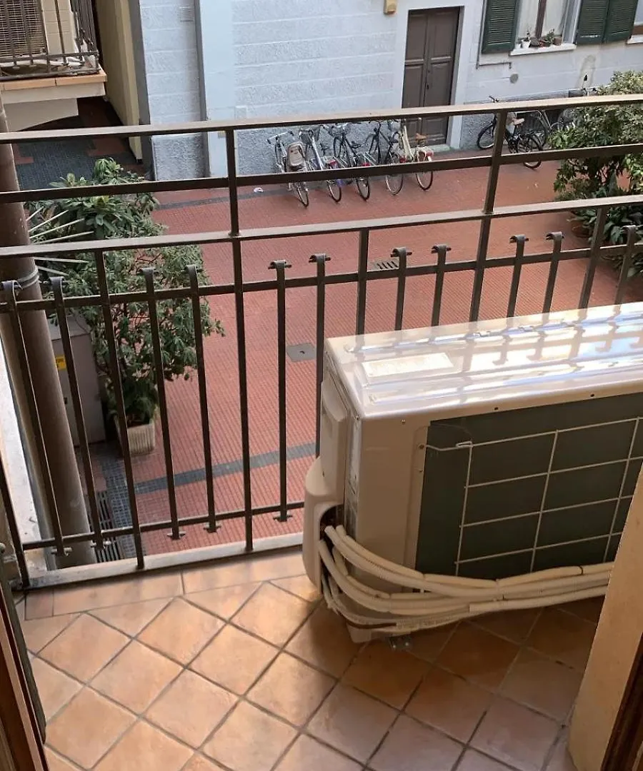 Daire Vigentina 2Bedroom Next To Metro Milano
