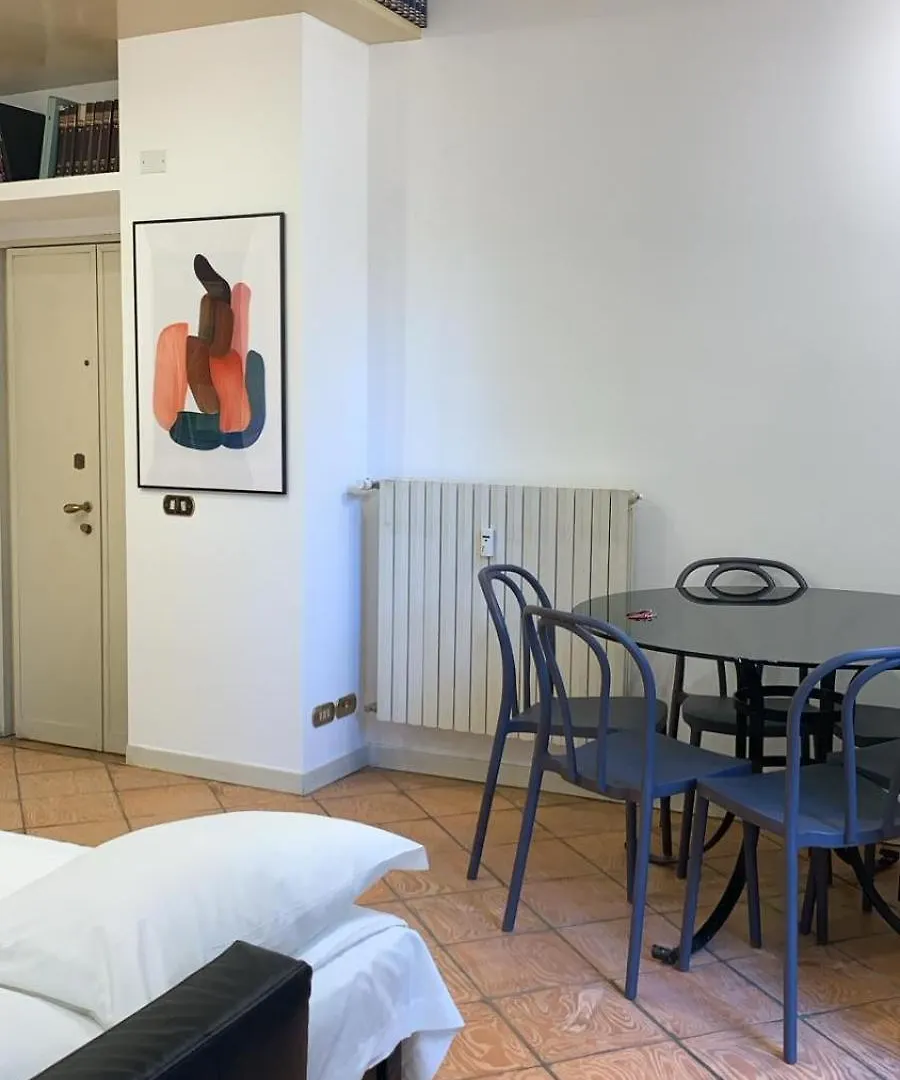 Vigentina 2Bedroom Next To Metro Milan 0*,